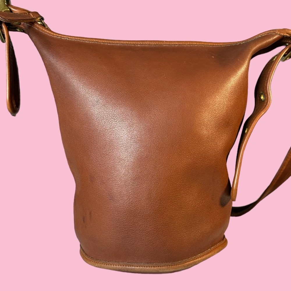 Coach Vintage 1996 Helen Berg Legacy Bucket Bag 9953